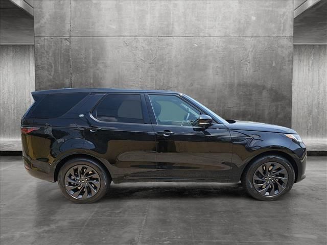 2024 Land Rover Discovery Dynamic SE