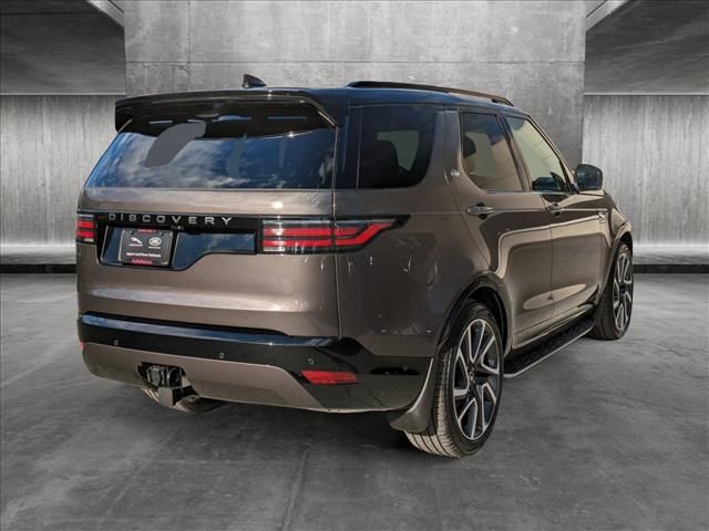 2024 Land Rover Discovery Dynamic SE