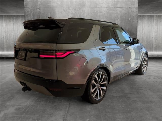 2024 Land Rover Discovery Dynamic SE