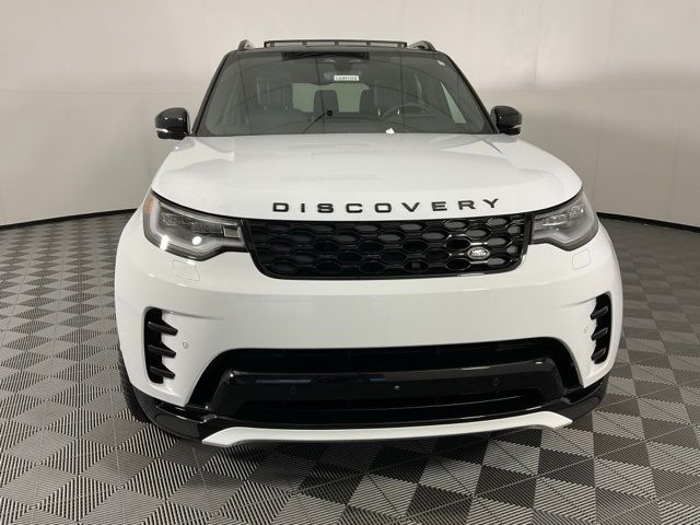 2024 Land Rover Discovery Dynamic SE