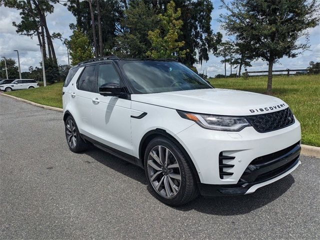 2024 Land Rover Discovery Dynamic SE