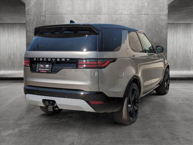 2024 Land Rover Discovery Metropolitan Edition