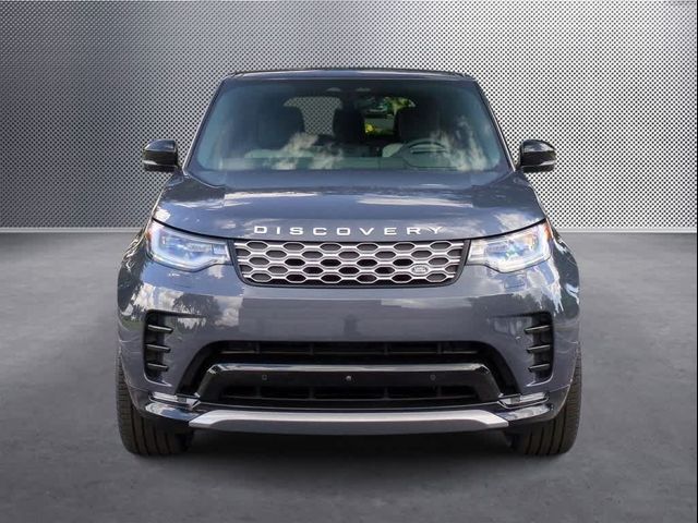 2024 Land Rover Discovery Metropolitan Edition