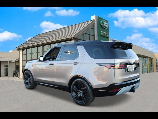 2024 Land Rover Discovery Metropolitan Edition