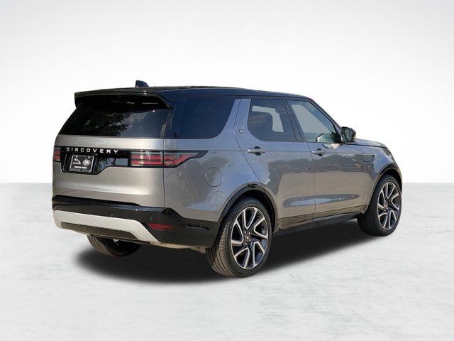 2024 Land Rover Discovery Metropolitan Edition