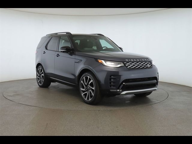 2024 Land Rover Discovery Metropolitan Edition