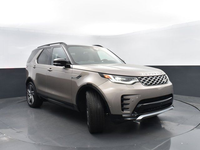 2024 Land Rover Discovery Metropolitan Edition