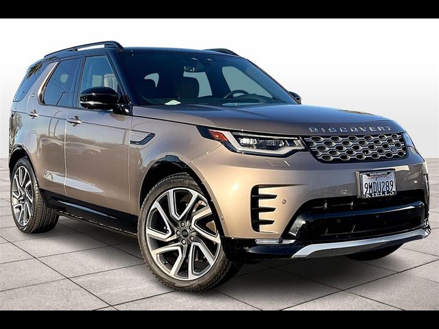 2024 Land Rover Discovery Metropolitan Edition