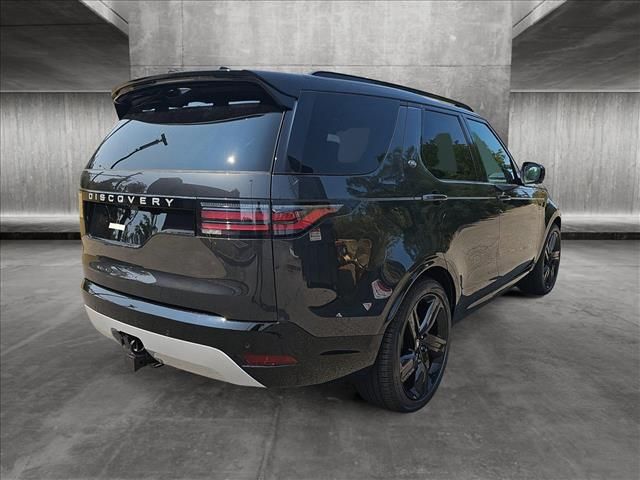 2024 Land Rover Discovery Metropolitan Edition