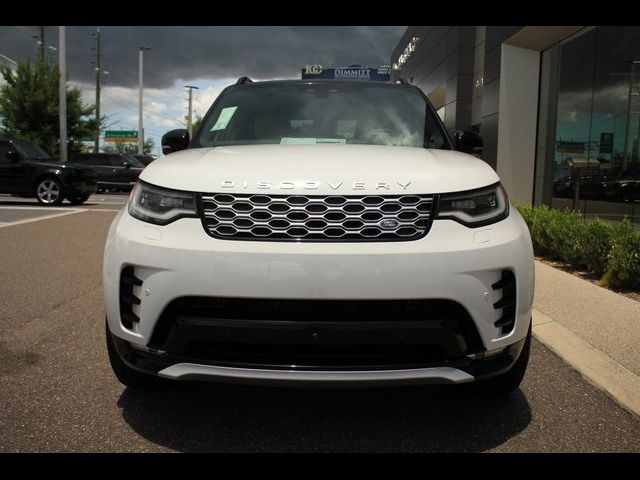 2024 Land Rover Discovery Metropolitan Edition