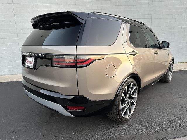 2024 Land Rover Discovery Metropolitan Edition