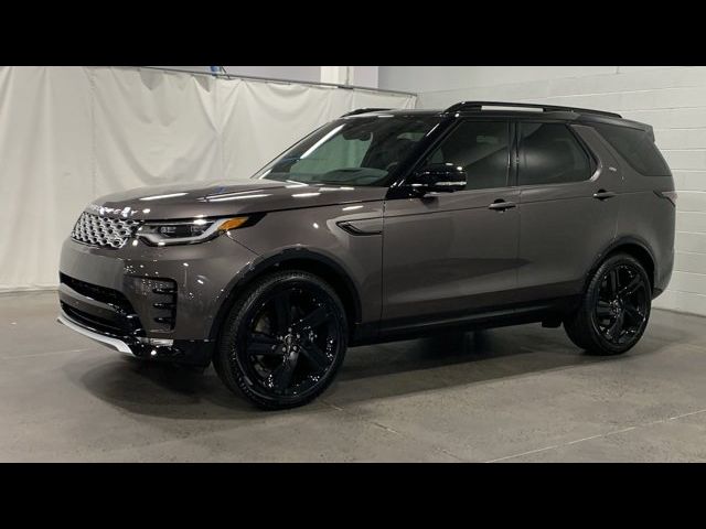 2024 Land Rover Discovery Metropolitan Edition