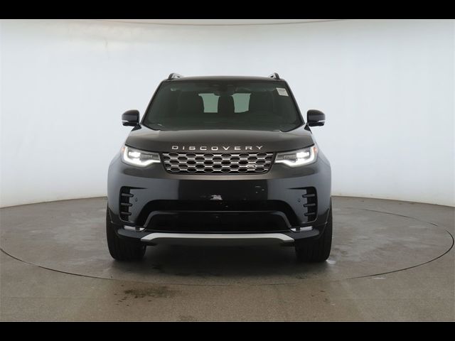 2024 Land Rover Discovery Metropolitan Edition