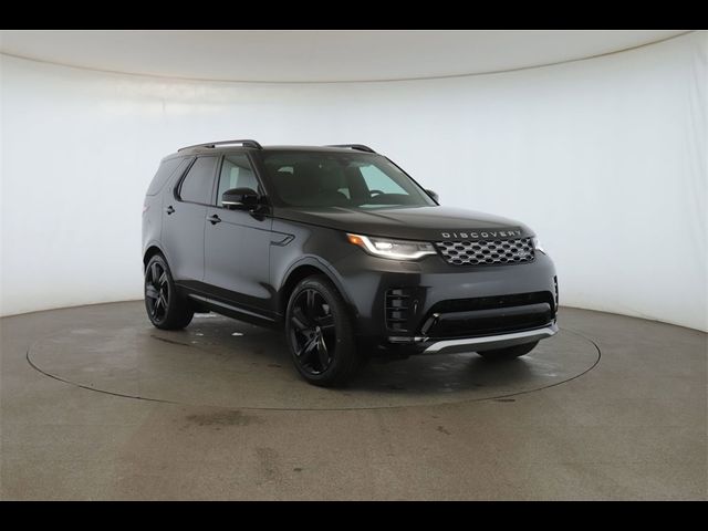 2024 Land Rover Discovery Metropolitan Edition