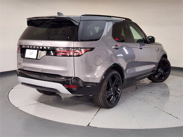 2024 Land Rover Discovery Metropolitan Edition