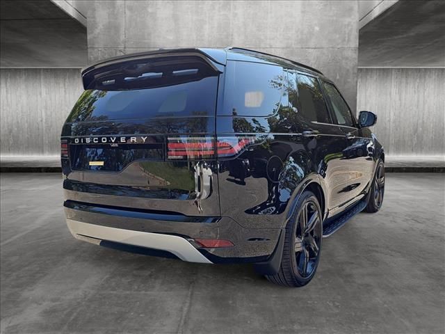 2024 Land Rover Discovery Metropolitan Edition