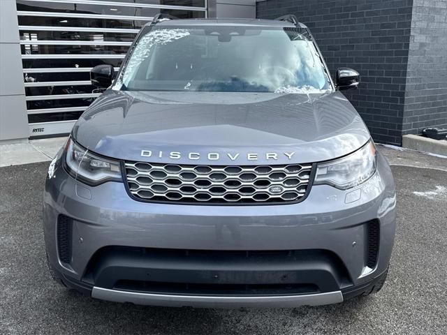 2024 Land Rover Discovery S