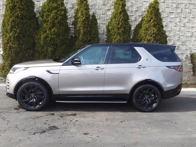 2024 Land Rover Discovery Dynamic SE