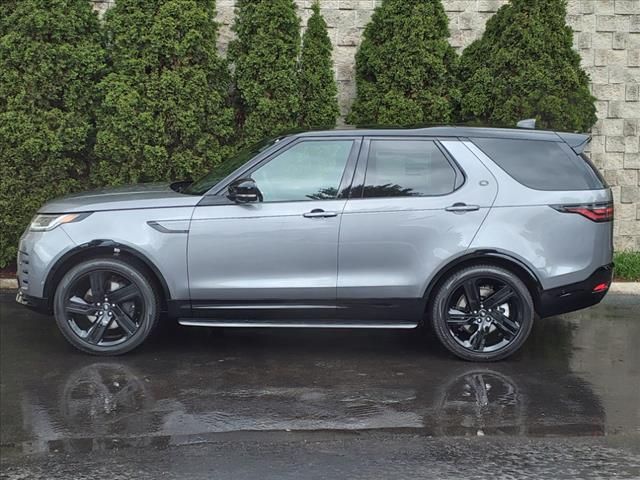 2024 Land Rover Discovery Dynamic SE