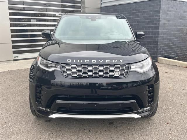 2024 Land Rover Discovery Metropolitan Edition