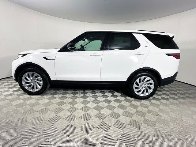 2024 Land Rover Discovery S