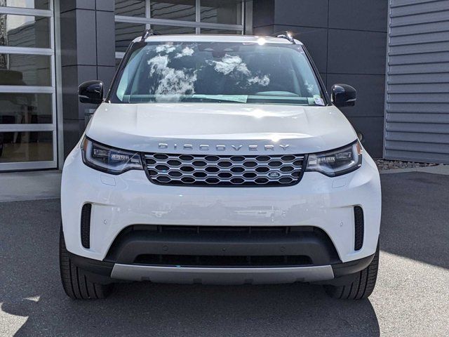 2024 Land Rover Discovery S