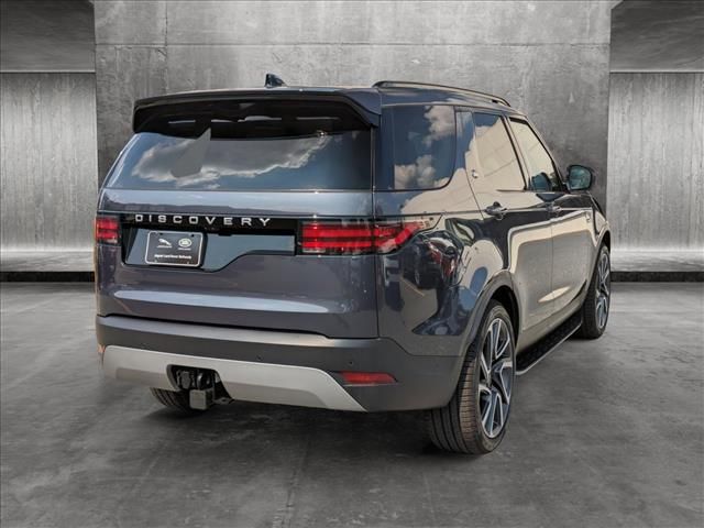 2024 Land Rover Discovery S