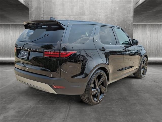 2024 Land Rover Discovery S