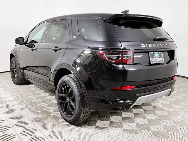 2024 Land Rover Discovery Sport Core S