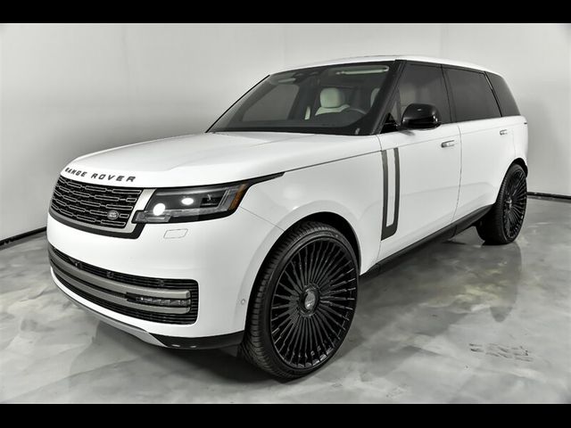 2024 Land Rover Range Rover SE