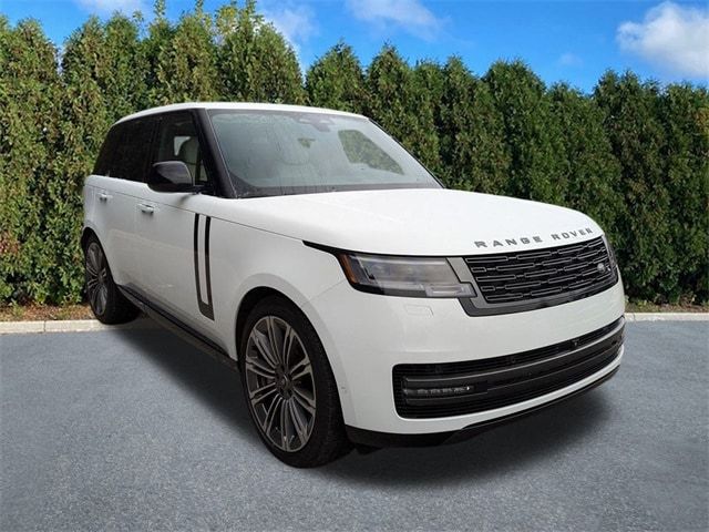 2024 Land Rover Range Rover SE