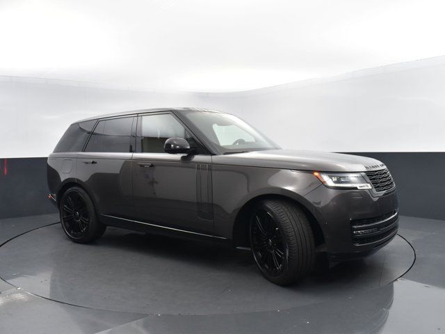 2024 Land Rover Range Rover SE