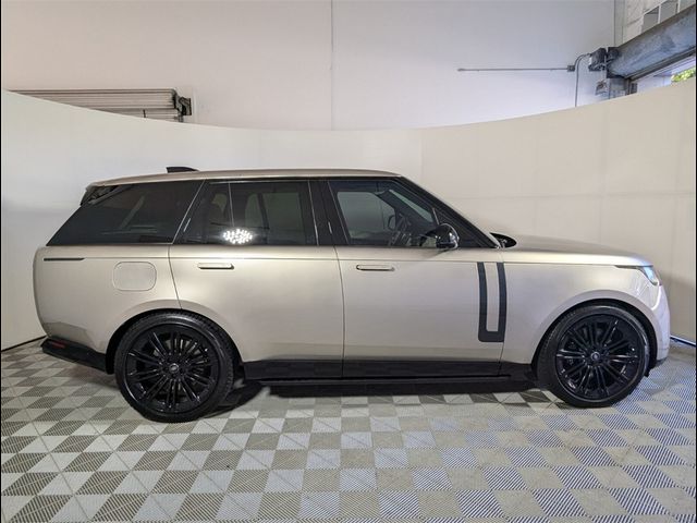 2024 Land Rover Range Rover SE