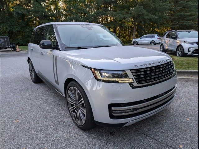 2024 Land Rover Range Rover SE