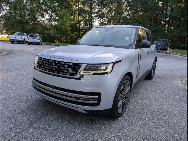 2024 Land Rover Range Rover SE