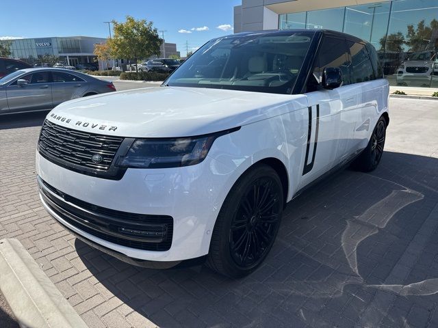 2024 Land Rover Range Rover SE