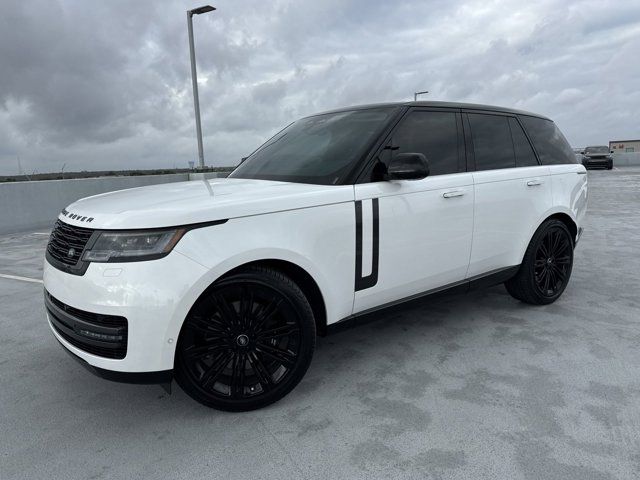 2024 Land Rover Range Rover SE