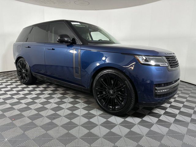2024 Land Rover Range Rover SE