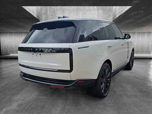 2024 Land Rover Range Rover SE