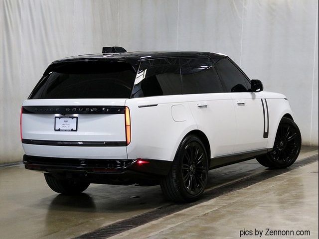 2024 Land Rover Range Rover SE