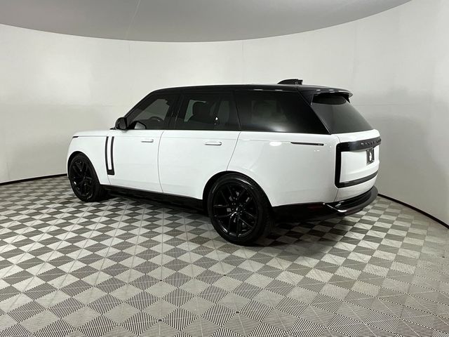 2024 Land Rover Range Rover SE