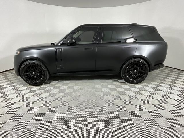 2024 Land Rover Range Rover SE