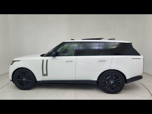 2024 Land Rover Range Rover SE