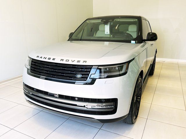 2024 Land Rover Range Rover SE