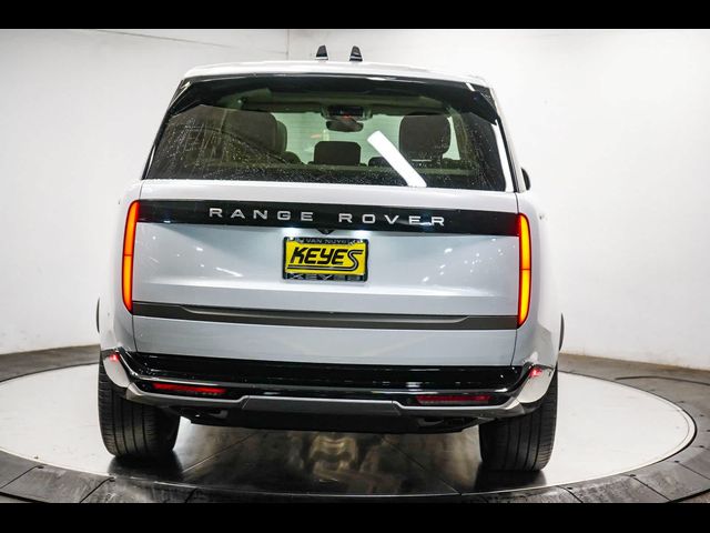 2024 Land Rover Range Rover SE