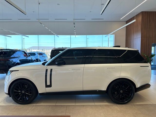 2024 Land Rover Range Rover SE