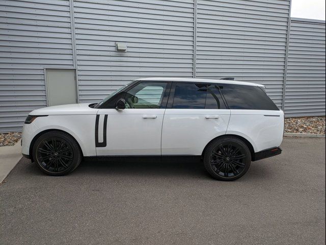 2024 Land Rover Range Rover SE