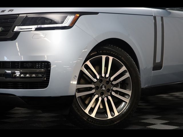 2024 Land Rover Range Rover SE