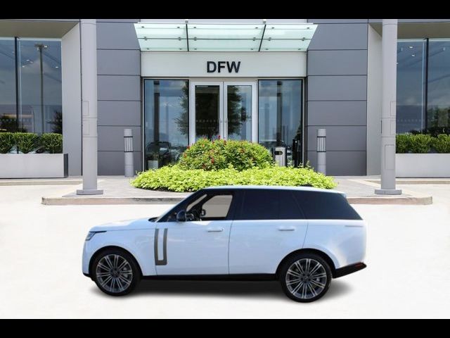 2024 Land Rover Range Rover SE