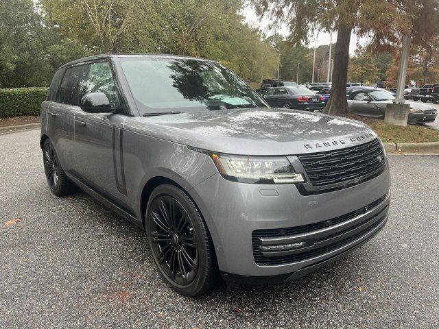 2024 Land Rover Range Rover SE